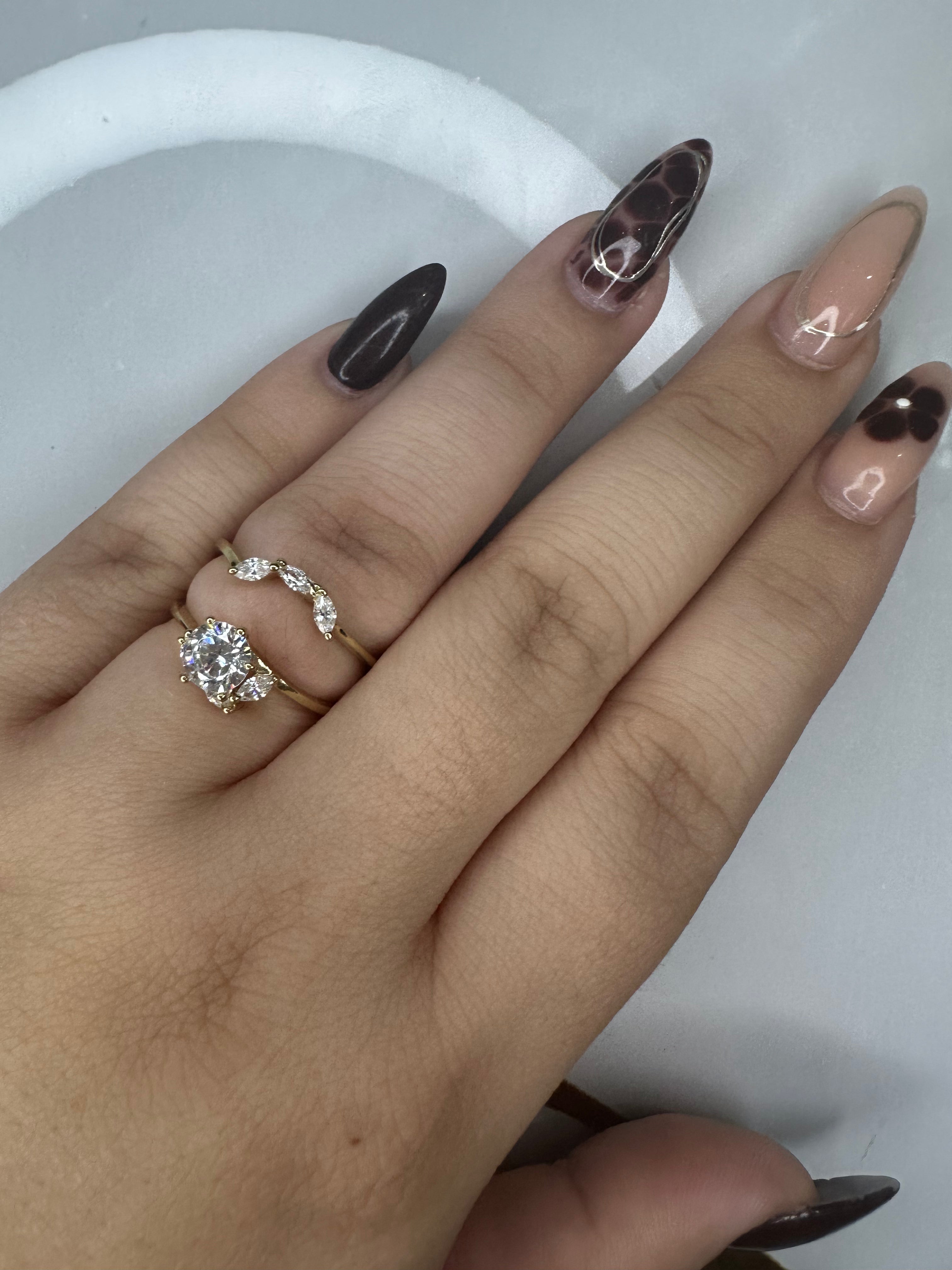 Anillo de Compromiso o Matrimonio en Oro 10K – Talla 8