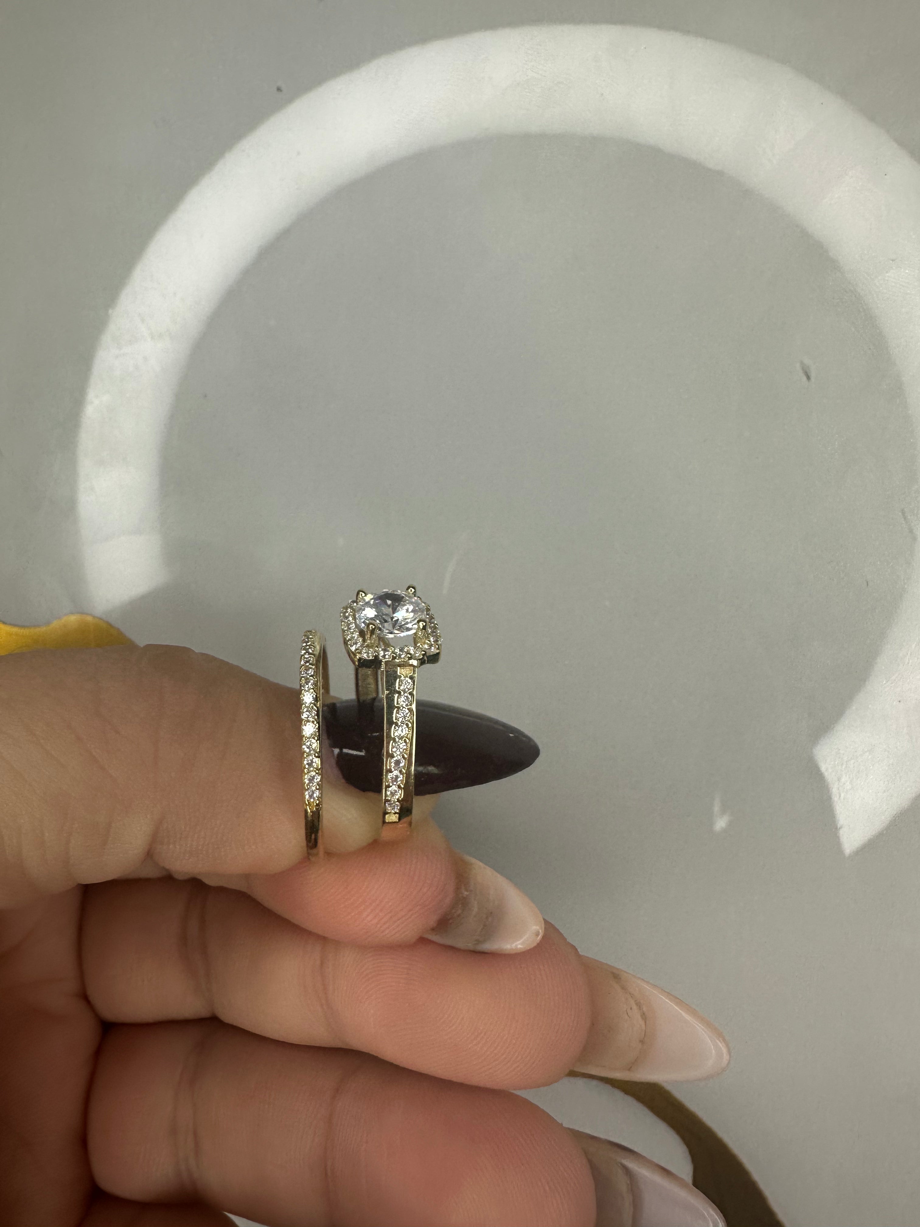Anillo de Compromiso y Matrimonio en Oro 10K – Talla 7.5