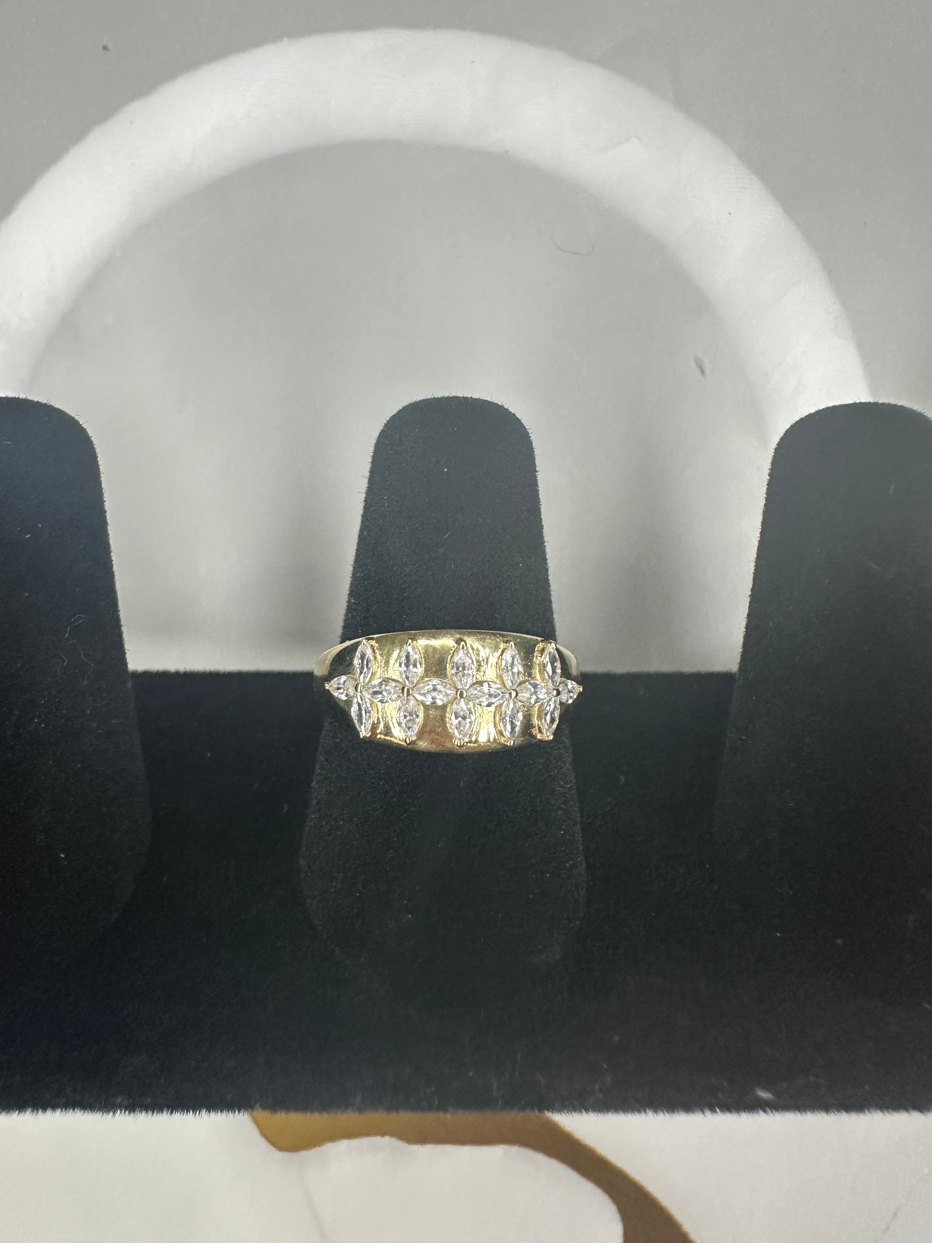 Anillo de Oro 10K - Talla 7