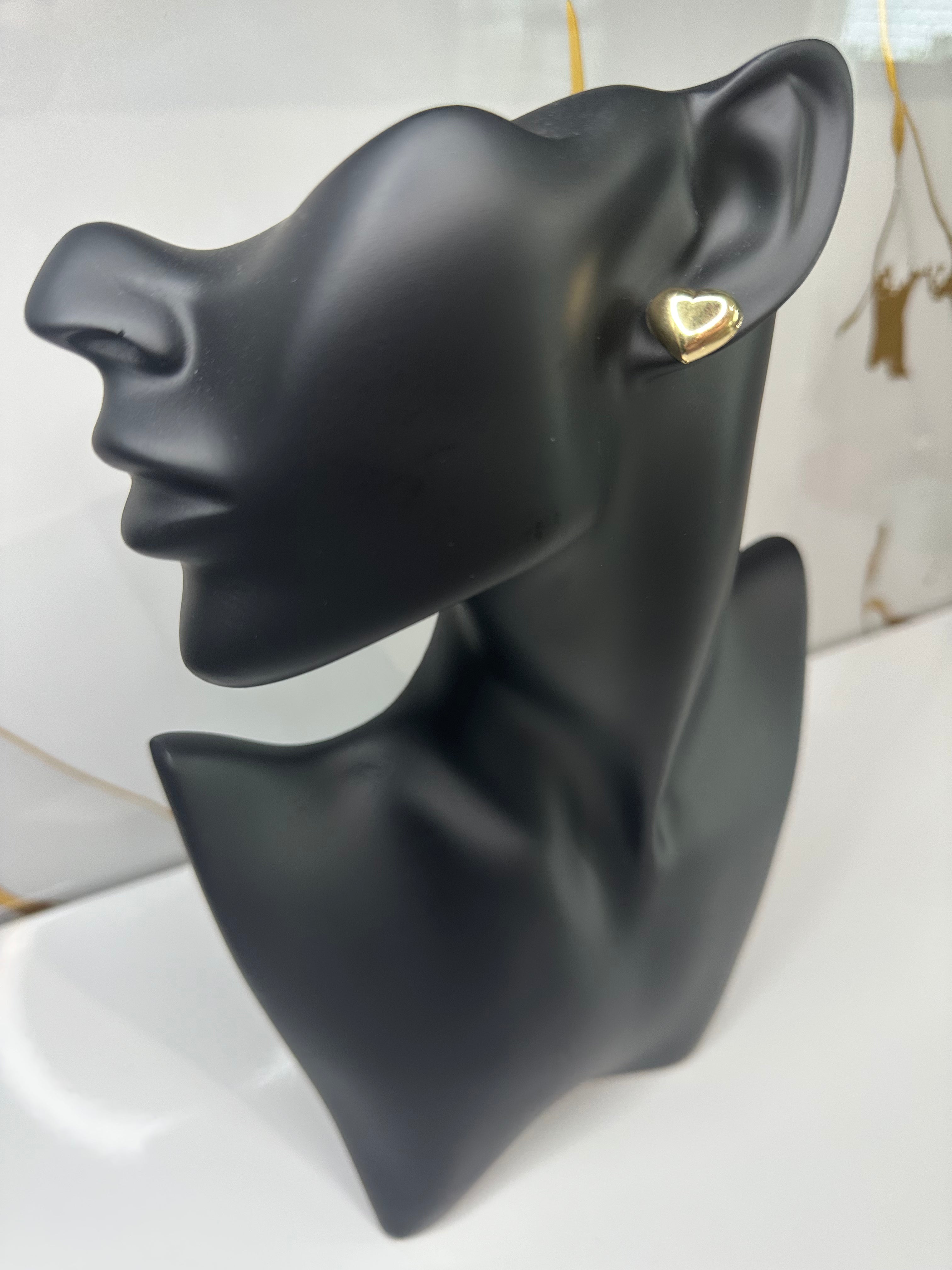 Aretes Grandes de Corazón en Oro 10K