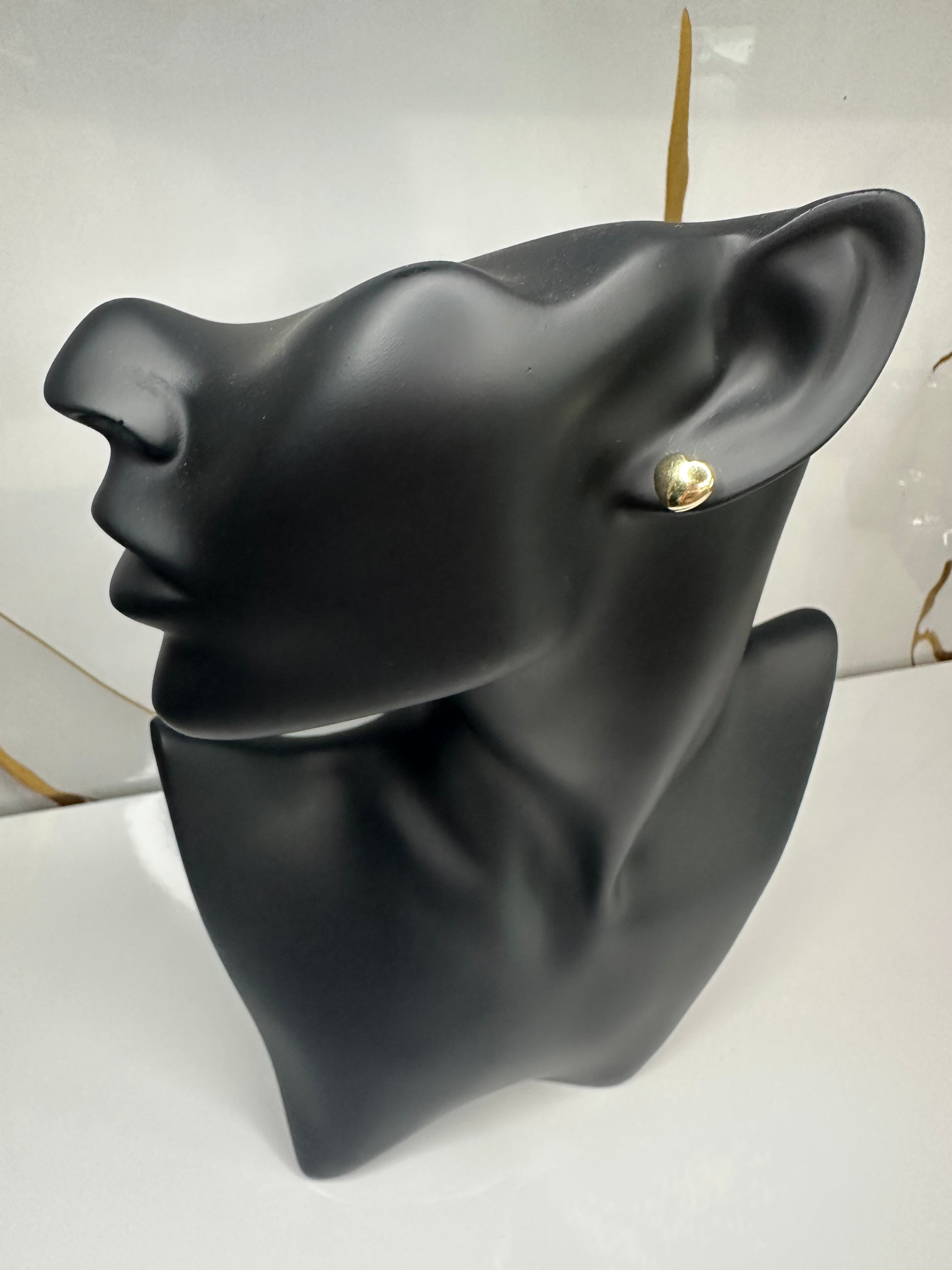 Aretes de Corazón Pequeños en Oro 10K