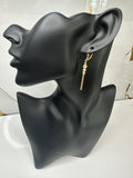 Aretes Colgantes de Oro 14K con Detalles Brillantes