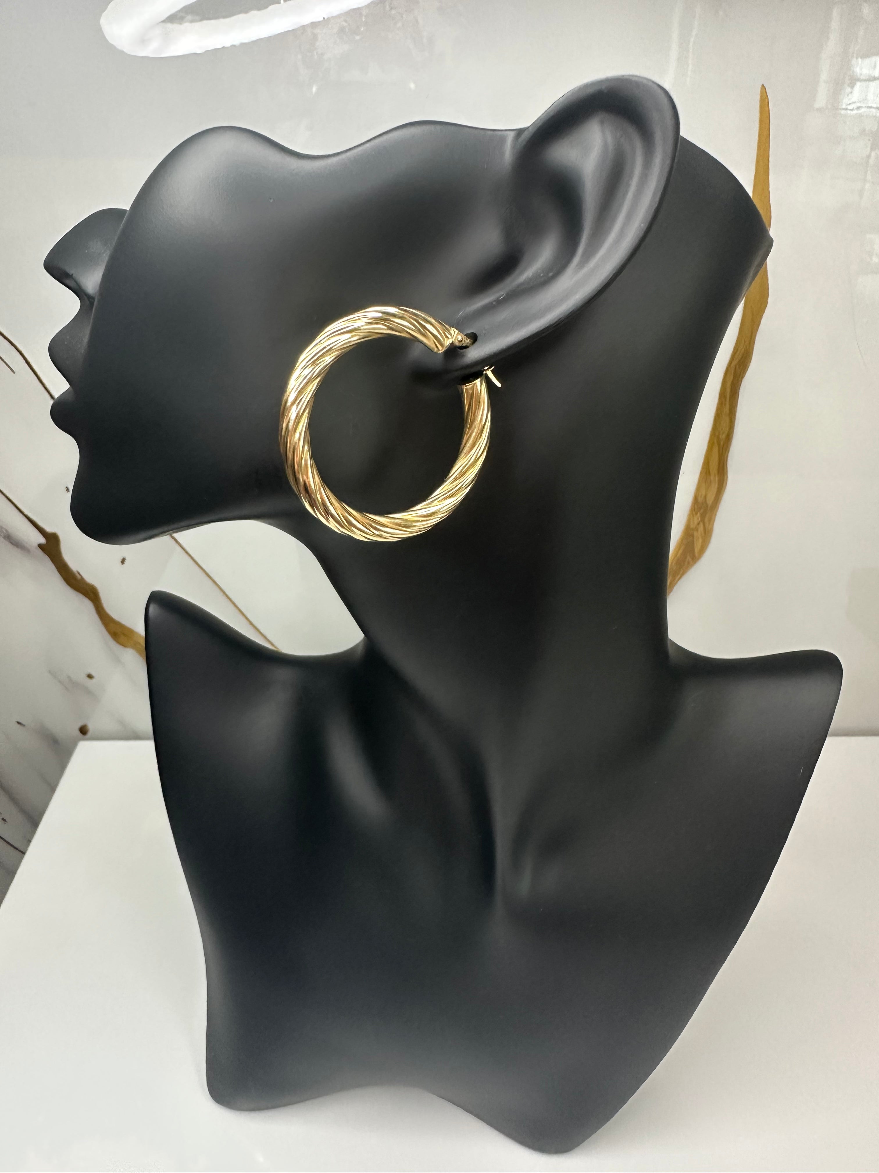 Argollas Grande Torcidas de Oro 14K