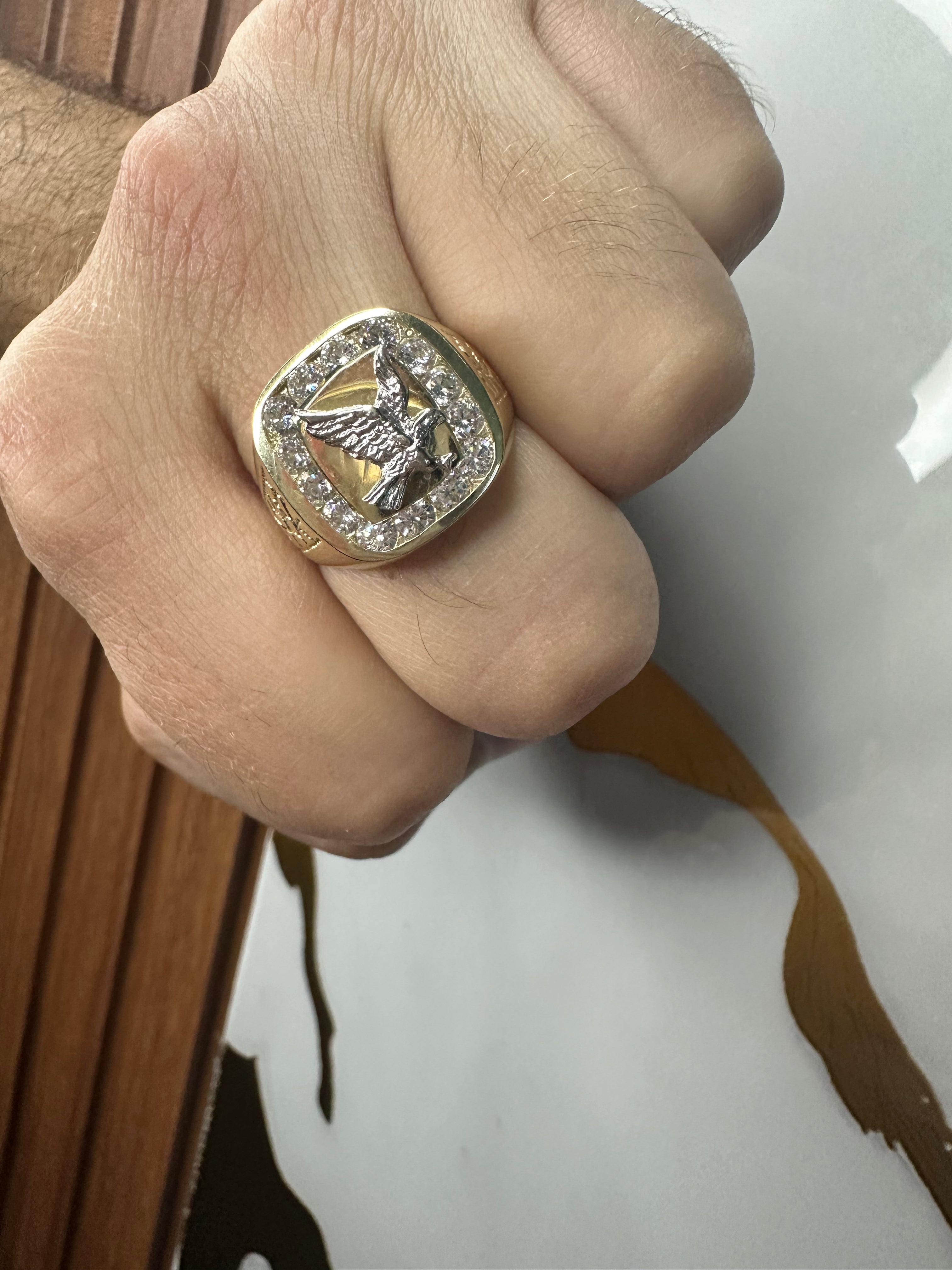 Anillo para Hombre con Águila – Oro 10K | Talla 10.5