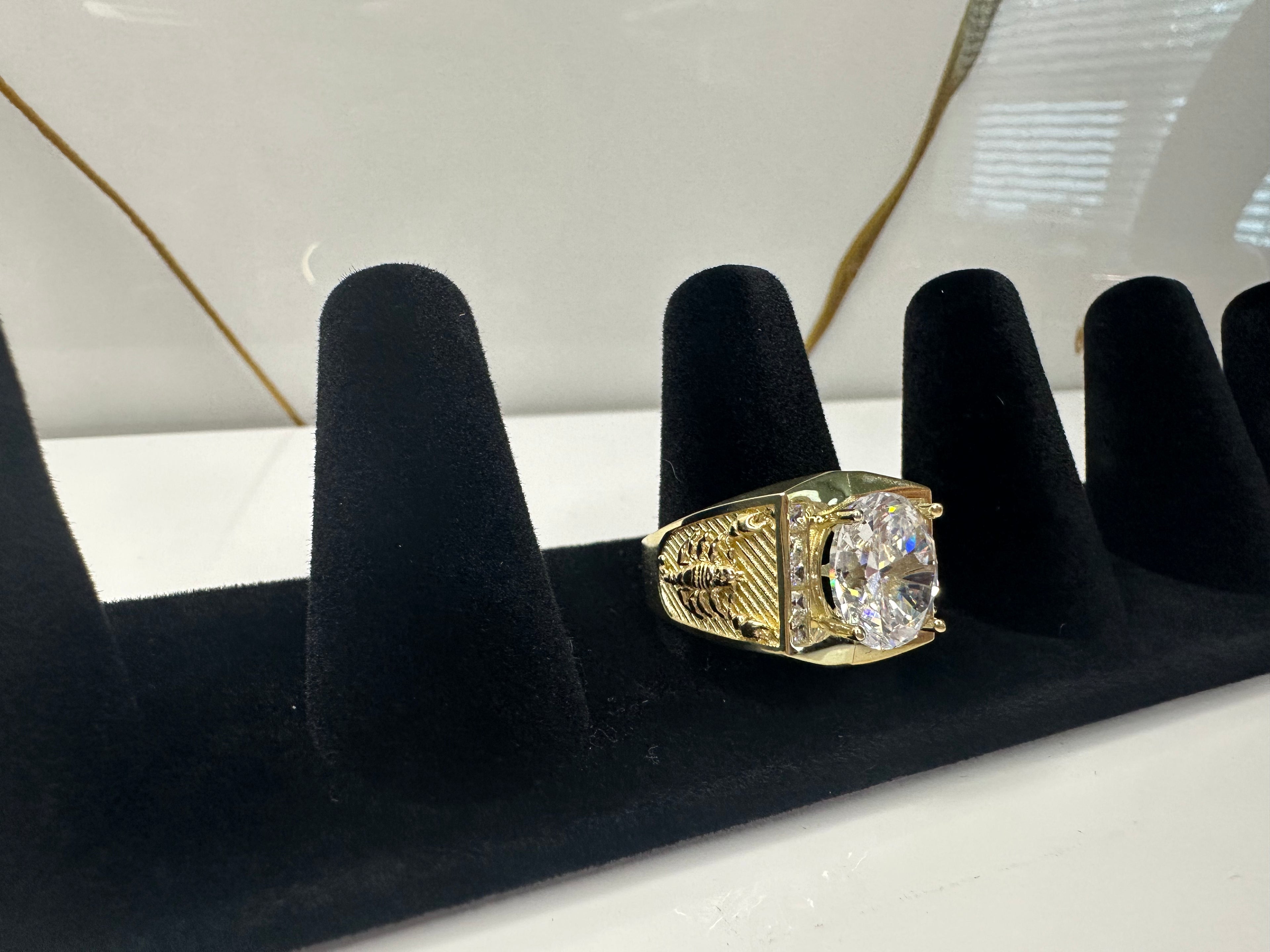 Anillo para Hombre con Alacranes – Oro 10K | Talla 11