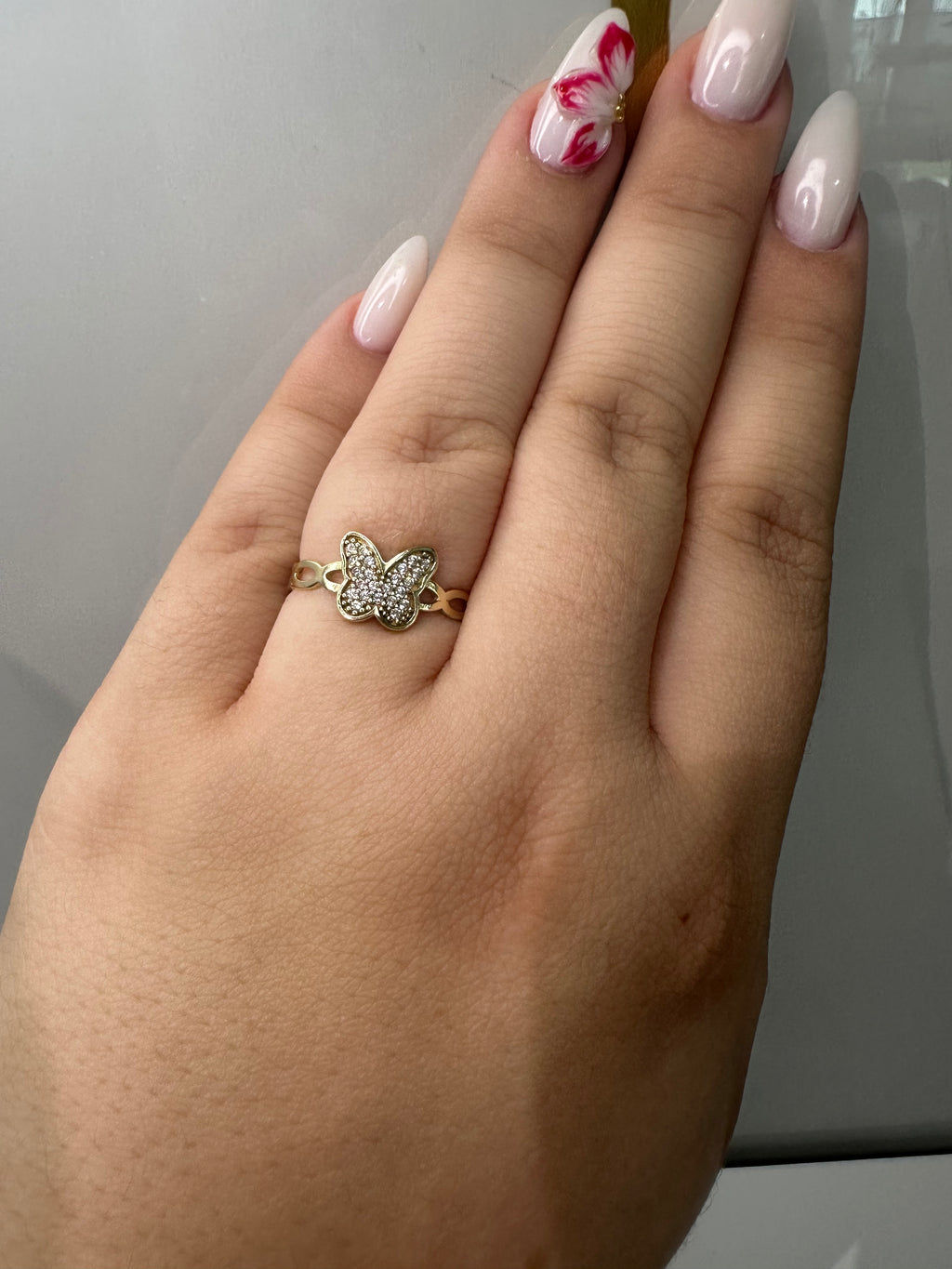 Anillo de Mariposa para Mujer – Oro 10K | Talla 8.5