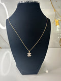 Cadena con Dije de Doble CC con Zirconias – Oro 10k, 20"